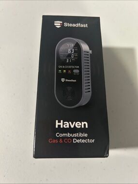 Steadfast Haven Gas & CO Detector - Black and Gray